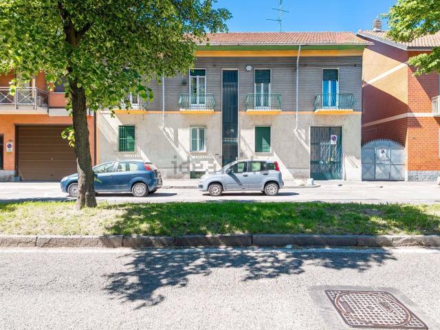 Appartamento in vendita di 96 m² in Strada di Lanzo, 199