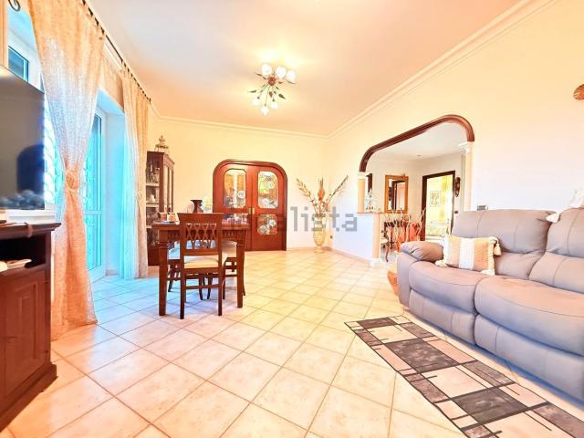 Appartamento in vendita di 96 m² in Via Teresa Gullace, 47