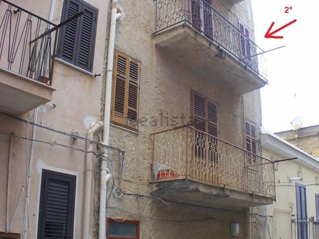Appartamento in vendita di 96 m² in Via Torino, 4