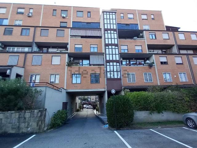 Appartamento in vendita di 96 m² in Via Valbondione