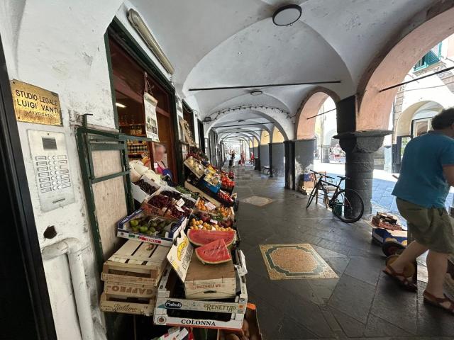 Appartamento in vendita di 96 m² in Via Vittorio Veneto