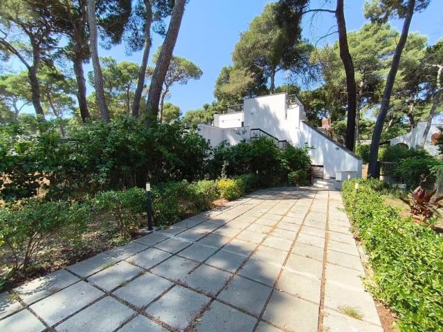 Appartamento in vendita di 96 m² in Via Zond