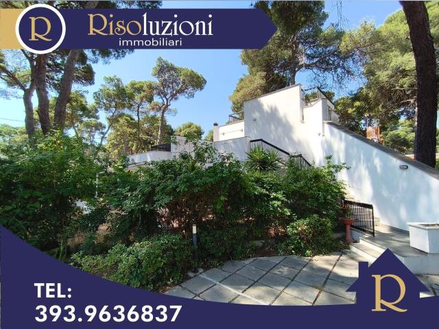 Appartamento in vendita di 96 m² in Via Zond