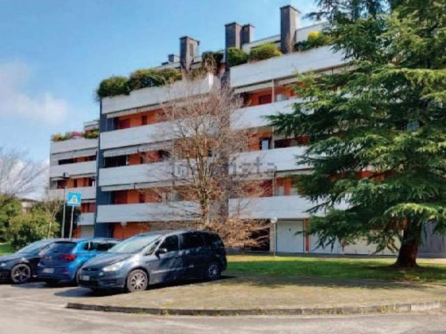 Appartamento in vendita di 96 m² in Via A. Moro, 36