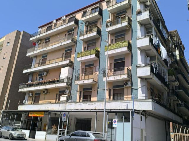 Appartamento in vendita di 96 m² in Via Adolfo Celi