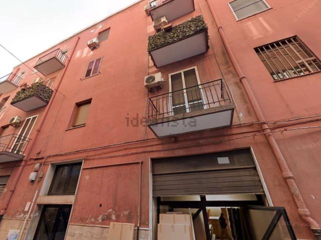 Appartamento in vendita di 96 m² in Via Ambrogio Merodio, 7