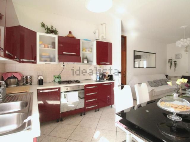 Appartamento in vendita di 96 m² in Via Andrea Costa, 22