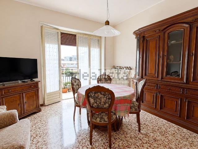 Appartamento in vendita di 96 m² in Via Andrea Fantoni, 1