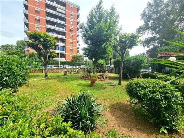 Appartamento in vendita di 96 m² in Via Angiolo Cassioli