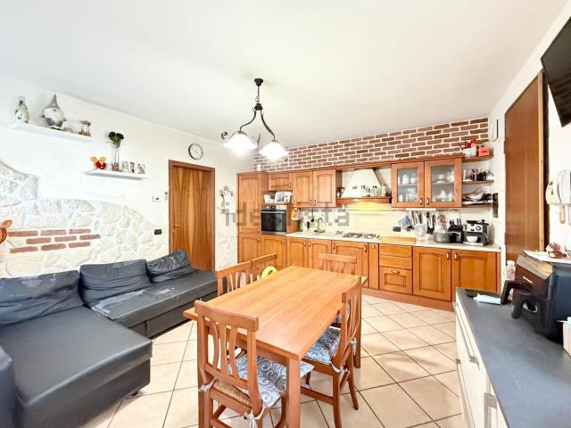 Appartamento in vendita di 96 m² in Via Antonio Fogazzaro, 25