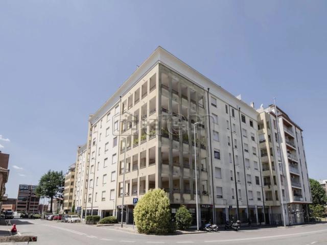 Appartamento in vendita di 96 m² in Via Bernardino Ferni