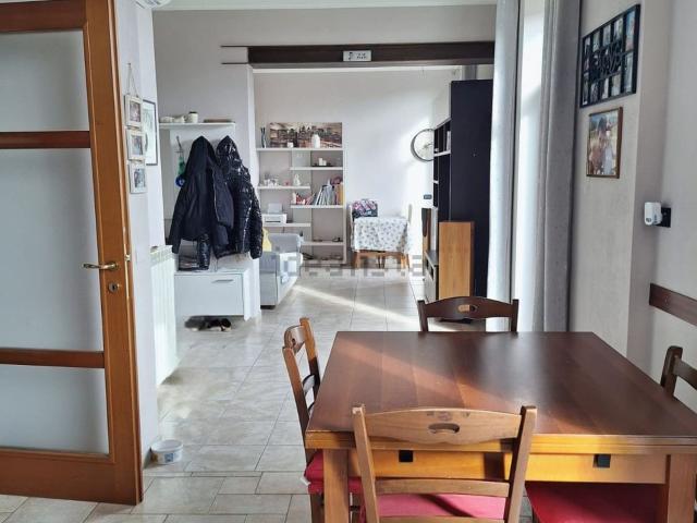 Appartamento in vendita di 96 m² in Via Binda, 21