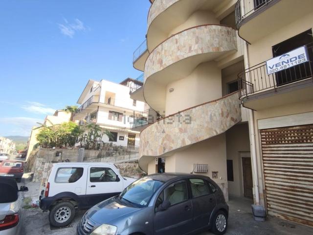 Appartamento in vendita di 96 m² in Via Brin, 84