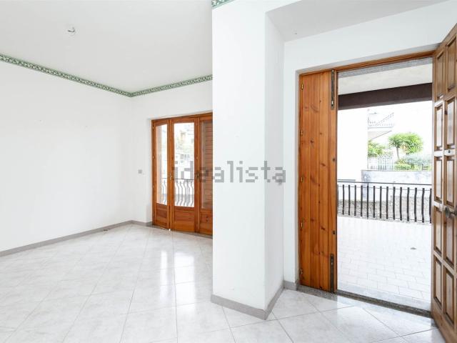 Appartamento in vendita di 96 m² in Via Cantagallo, 101