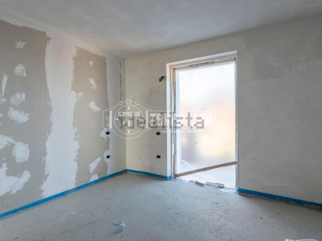 Appartamento in vendita di 96 m² in Via Casali