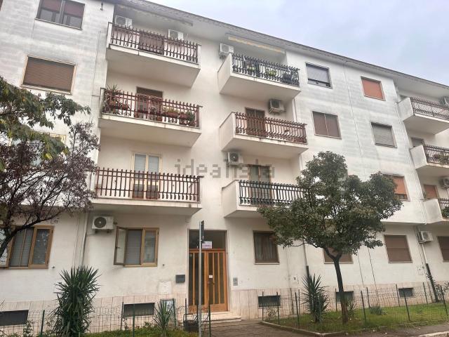 Appartamento in vendita di 96 m² in Via Cesare Pavese