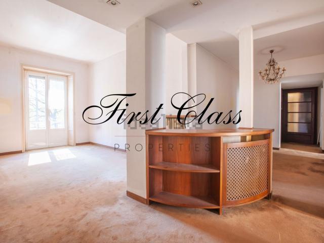 Appartamento in vendita di 96 m² in Via Cola di Rienzo, 28