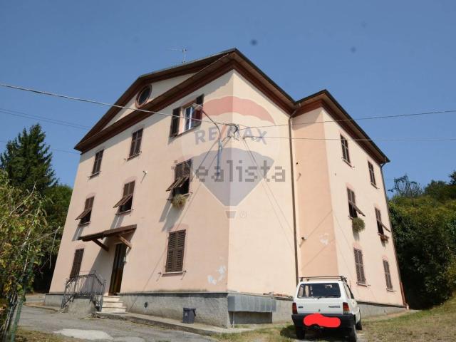 Appartamento in vendita di 96 m² in Via Curagnata