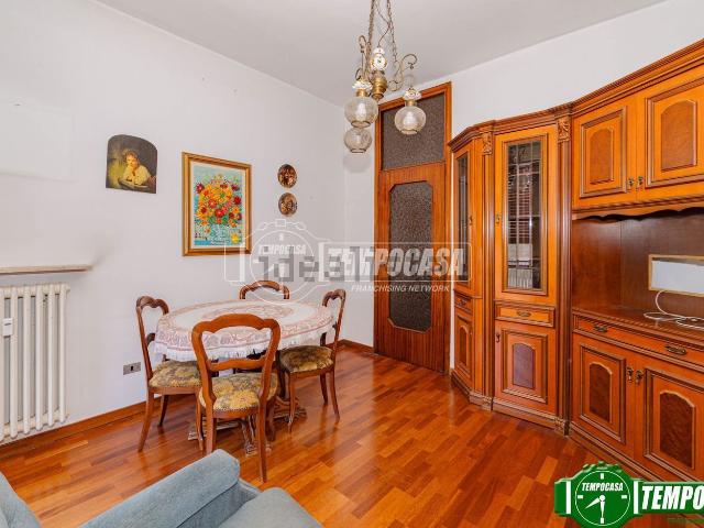 Appartamento in vendita di 96 m² in Via dal Verme