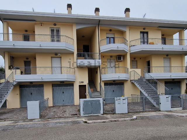 Appartamento in vendita di 96 m² in Via dei Susini, 50