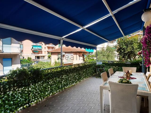Appartamento in vendita di 96 m² in Via del Molinello, 10