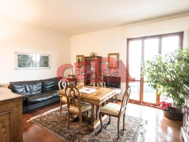 Appartamento in vendita di 96 m² in Via Delfino Cinelli