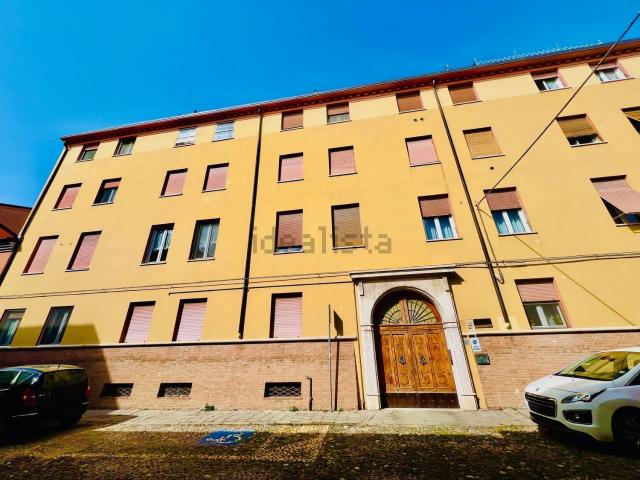 Appartamento in vendita di 96 m² in Via della Ghiara