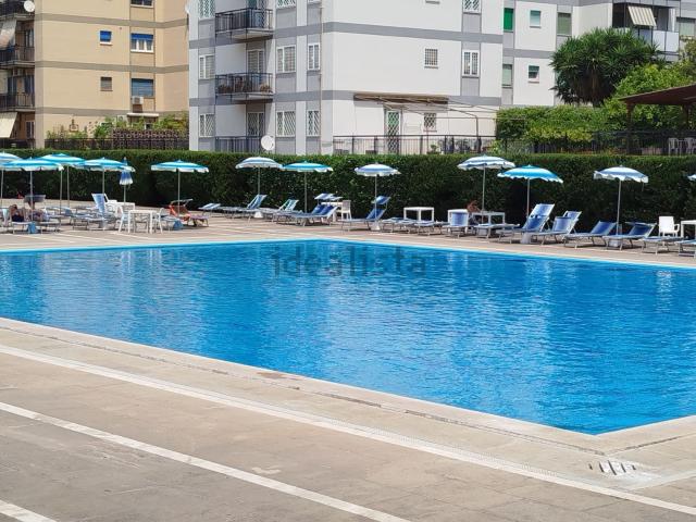 Appartamento in vendita di 96 m² in Via di Acqua Bullicante