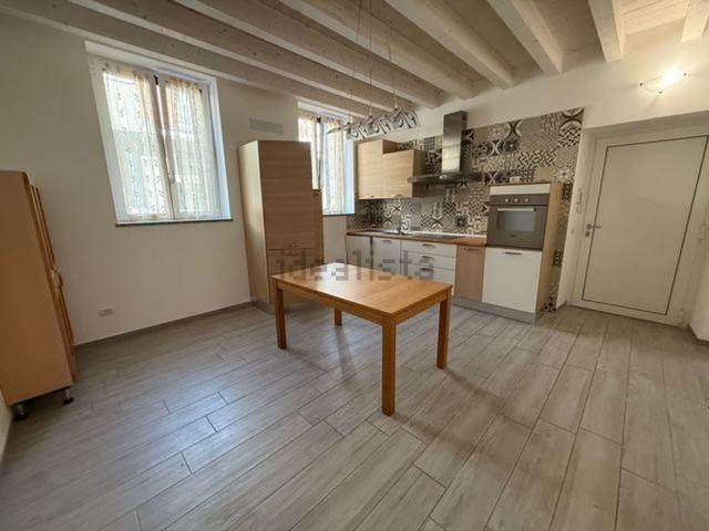 Appartamento in vendita di 96 m² in Via Edmondo de Amicis, 67