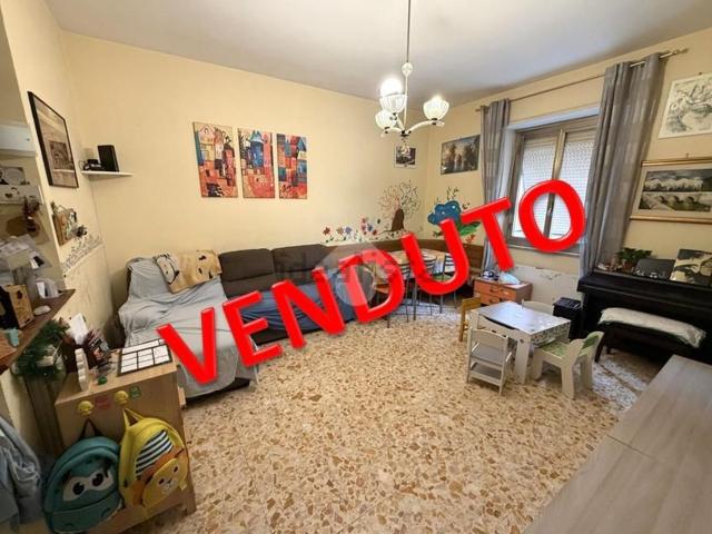 Appartamento in vendita di 96 m² in Via Fridiano Cavara, 10