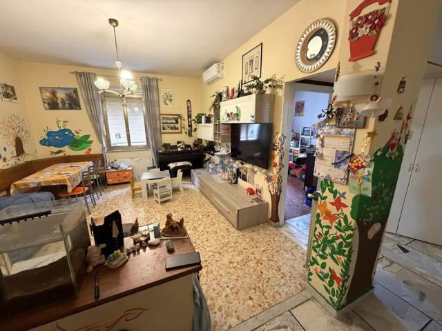 Appartamento in vendita di 96 m² in Via Fridiano Cavara, 10