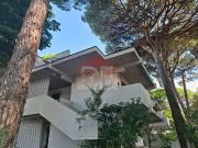 Appartamento in vendita di 96 m² in Via G. Leopardi, 58