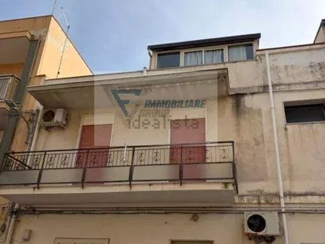 Appartamento in vendita di 96 m² in Via Giovanna d&apos Arco