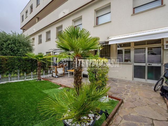 Appartamento in vendita di 96 m² in Via Giovanni Boccaccio