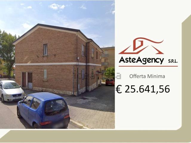Appartamento in vendita di 96 m² in Via Giuseppe Garibaldi, 5