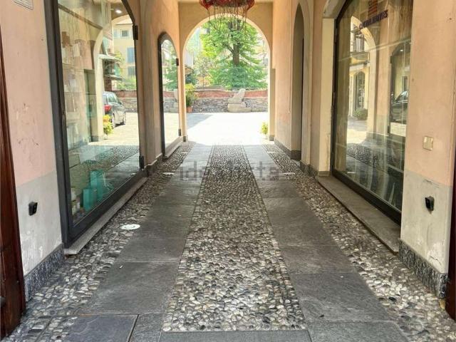Appartamento in vendita di 96 m² in Via Labiena, 30
