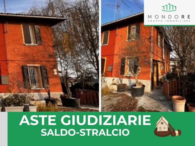 Appartamento in vendita di 96 m² in Via Madonna Dei Prati, 27