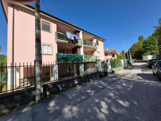 Appartamento in vendita di 96 m² in Via Mario Galli, 23