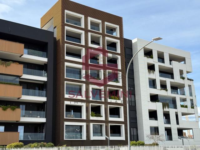 Appartamento in vendita di 96 m² in Via Montegallo, 48