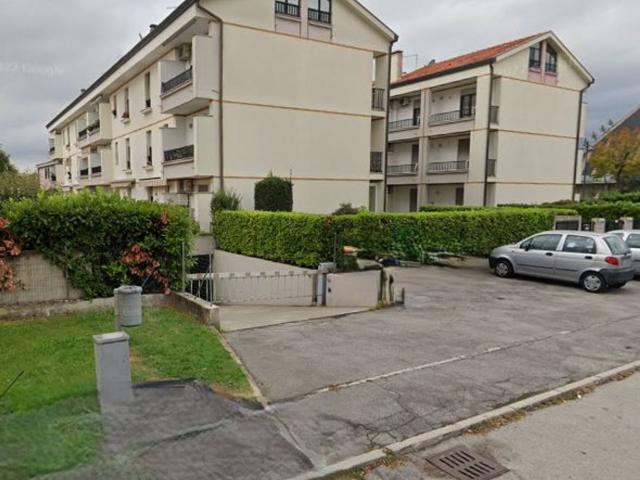 Appartamento in vendita di 96 m² in Via P. Nenni, 4