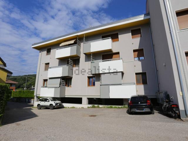 Appartamento in vendita di 96 m² in Via per Cortesano, 37