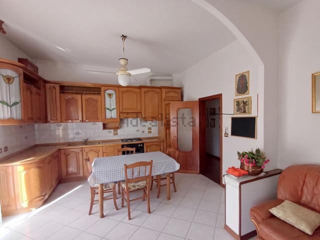 Appartamento in vendita di 96 m² in Via Pontevecchio, 34