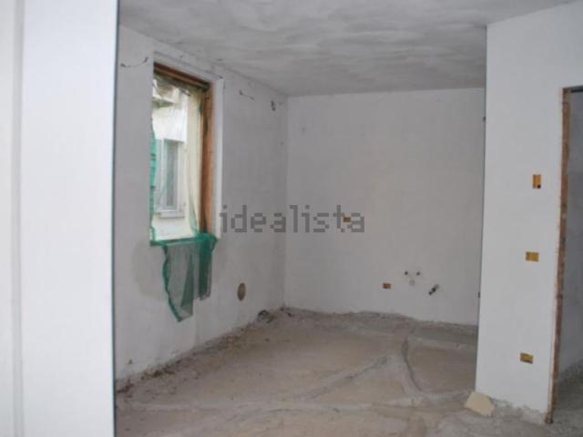 Appartamento in vendita di 96 m² in Via Regina della Scala