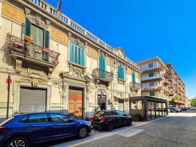 Appartamento in vendita di 96 m² in Via Romagnosi, 28