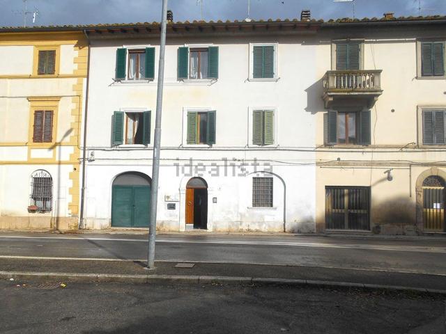 Appartamento in vendita di 96 m² in Via Romana