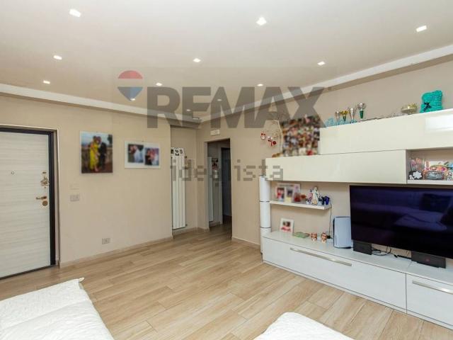Appartamento in vendita di 96 m² in Via Sciara, 19