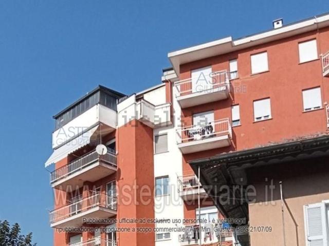 Appartamento in vendita di 96 m² in Via Sant&apos Anna, 44
