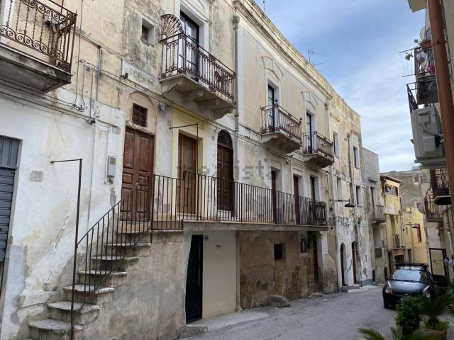 Appartamento in vendita di 96 m² in Via San Cataldo