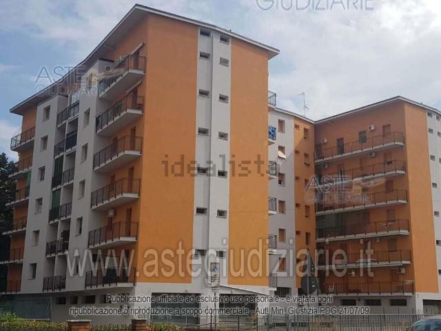 Appartamento in vendita di 96 m² in Viale A. Gramsci, 243