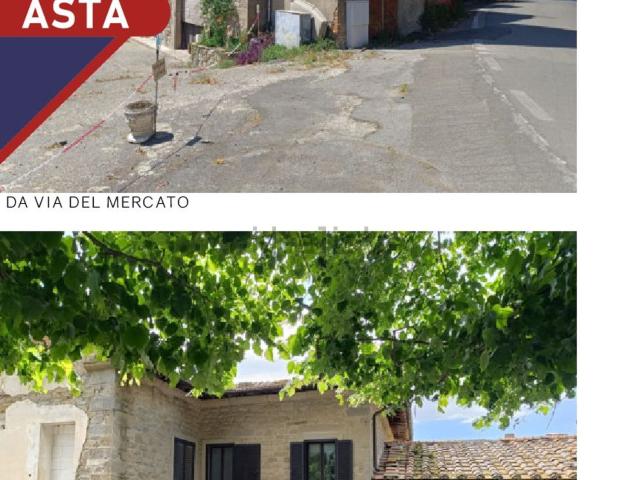 Appartamento in vendita di 96 m² in Viale del Mercato, 17
